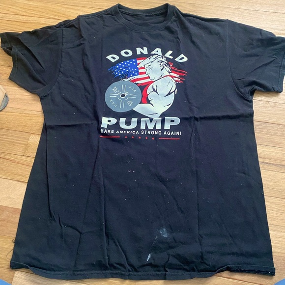 Donald Trump T-shirt (Donald Pump-Make America Strong Again) - Picture 1 of 2